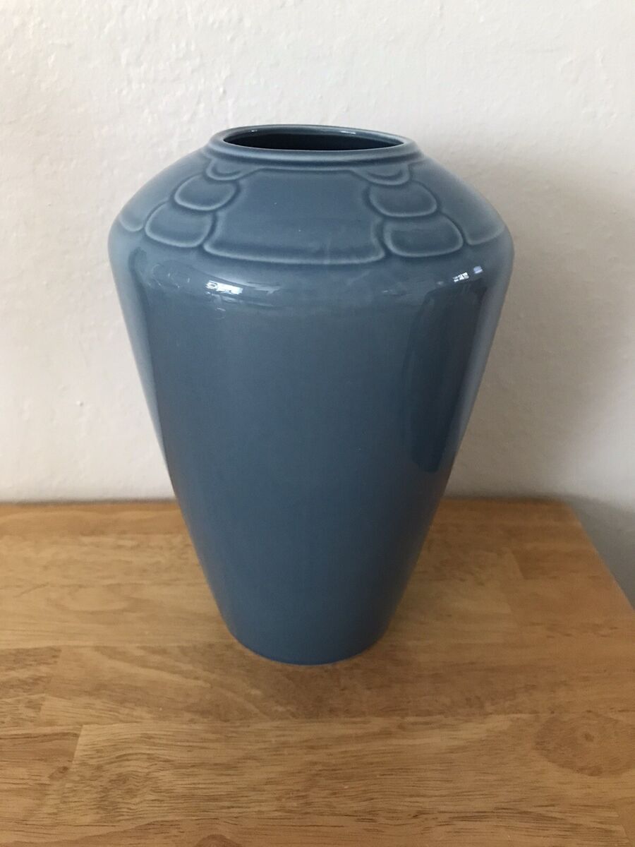 Vintage Blue Woods Vase Made In Japan Vintage Blue Woods Vase Made In Japan
