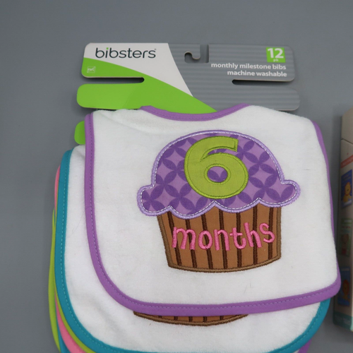 Baby's First Moments 40 Milestone Photo Cards 20 Double Sided & 6-12 months Bips - Picture 3 of 11