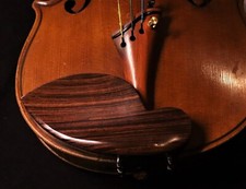 1 piece Violin Rose wood SHARK Style Chin Rest 4/4 with Standard Bracket