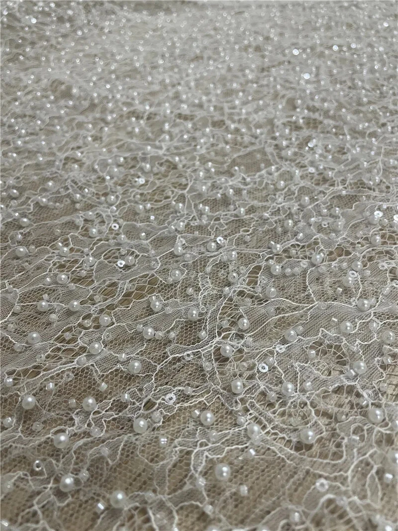 OFF WHITE Materiale abito da sposa ricamo francese perle perline pesanti