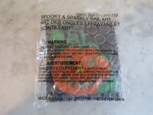 Avon Halloween Spooky & Sparkly NAIL ART 42 Gems Orange Silver Black NOS Sealed