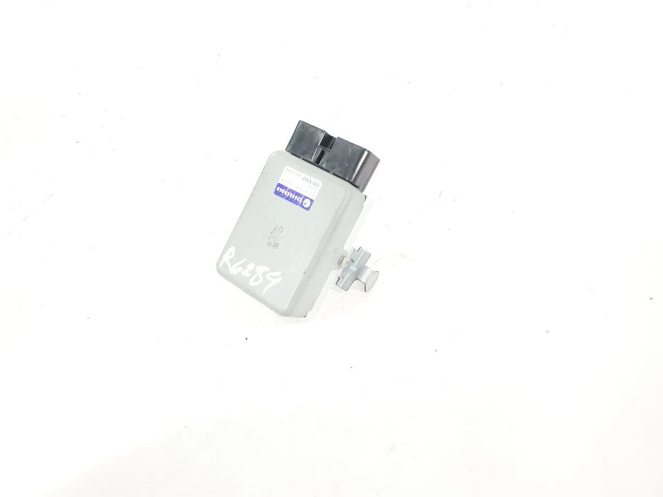 Subaru Outback Legacy EZ30D 2005 2009 OEM 3,0 L módulo de bomba de combustible Foto 2 de 4