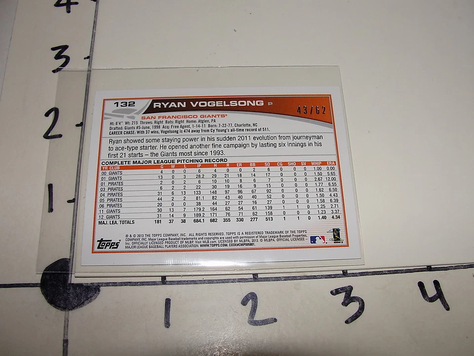 Ryan Vogelsong / 2013 TOPPS #132 Mini Gold SP/62 San Francisco Giants - Kutztown - Image 2 of 2