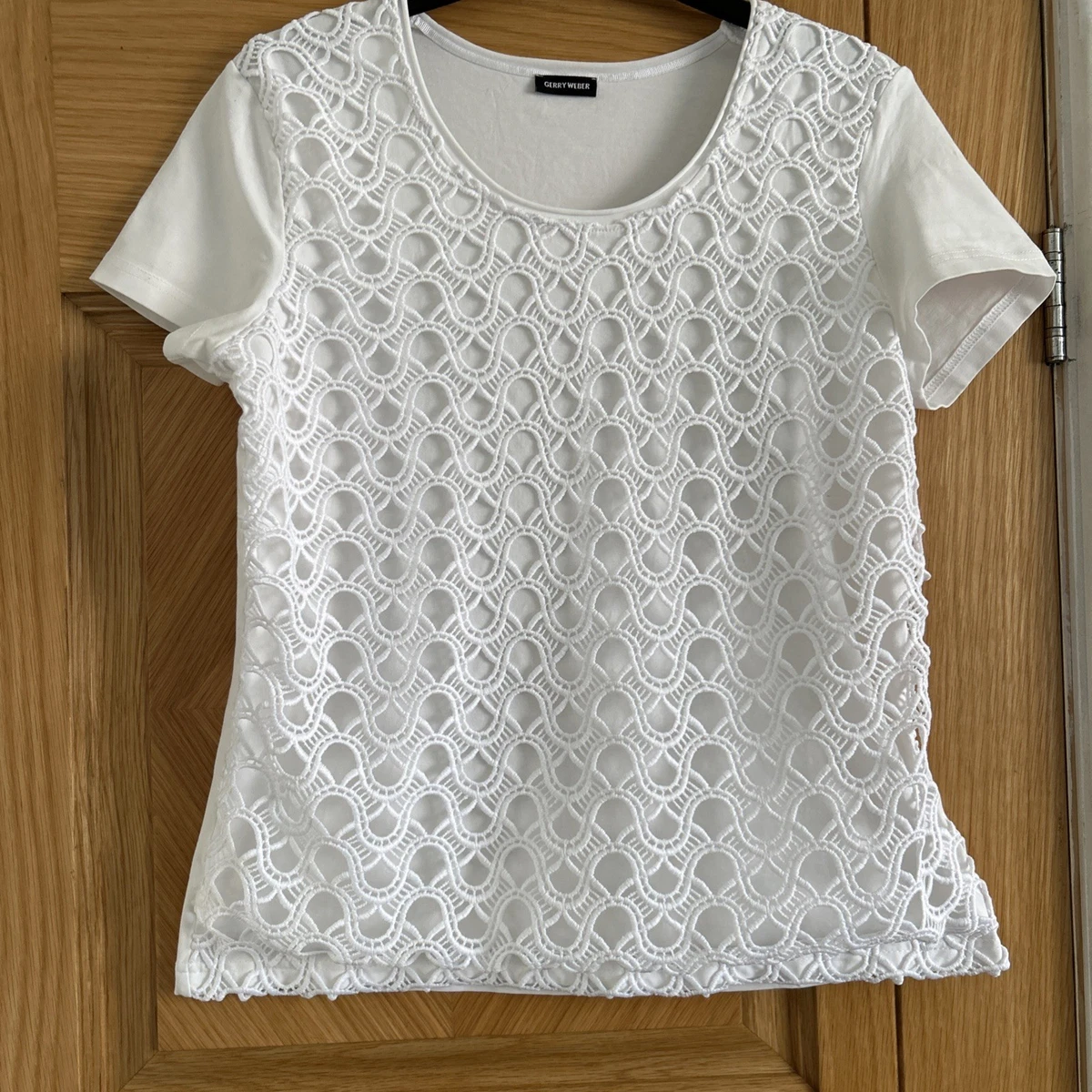 Haut Gerry Weber Beige Paillettes Dorées - Taille 40 FR - En Viscose Stretch - Très Bon état