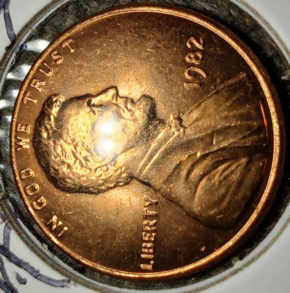 1982 Small Date 3.1 G Off Center Rotated Dye - Image 4 of 4