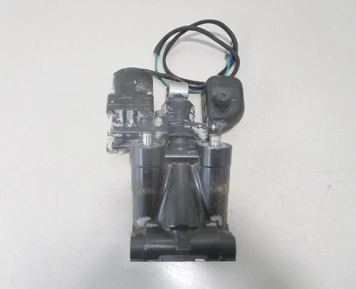 5005113 0439934 Evinrude Johnson Outboard Hydraulic Power Trim & Tilt