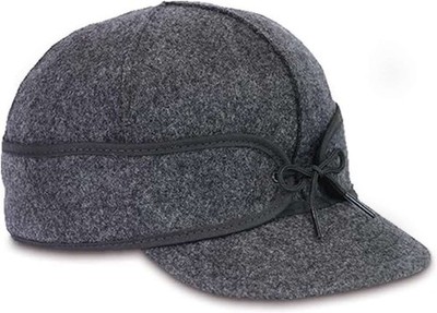 Stormy Kromer The Mackinaw Cap, Wool Winter Hat for Men and Women, Charcoal, (Si