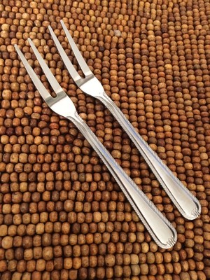 Gibson Stainless TUSTIN Rope Outline Fan Tip 2 Dessert Cocktail FORKS 6+'' NEW
