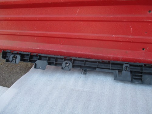 2020-2023 VW ATLAS CROSS SPORT REAR BUMPER COVER CENTER SUPPORT RAIL BRACKET OEM - Picture 6 of 8