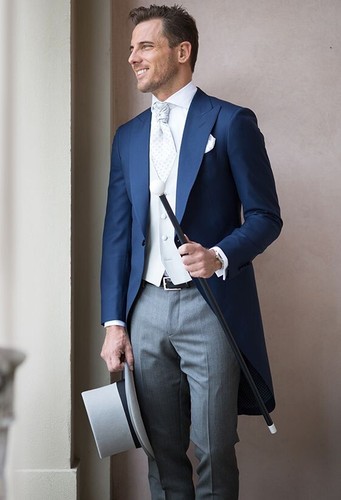 Men's Tailcoat Suit Peak Lapel 