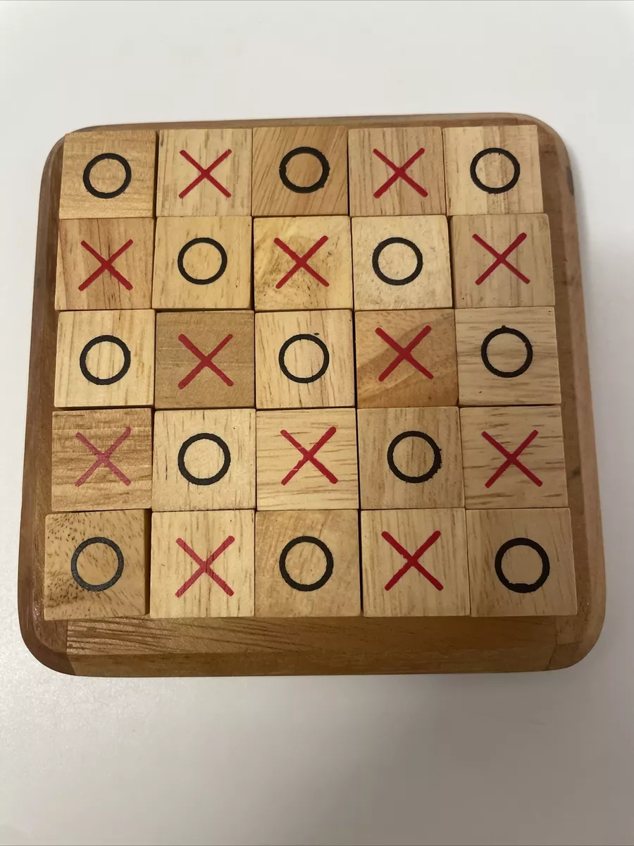 Extreme Tic Tac Toe game wood wooden 3x3 4x4 5x5 26 pieces Tik Tak Dough