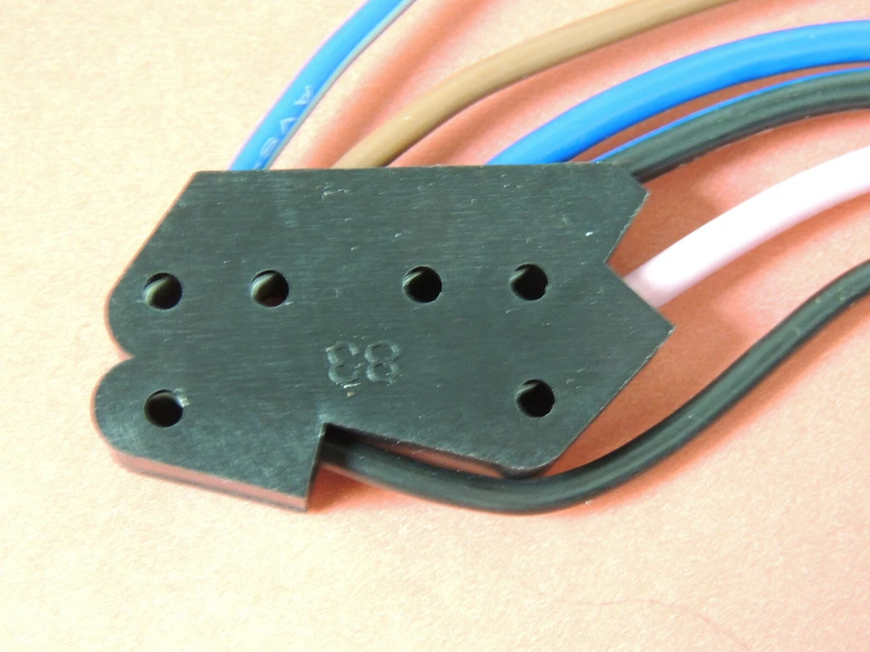 Interruptor de ventana eléctrica GM años 80 conector coleta enchufe cable C10 Monte Carlo años 80 Foto 2 de 2