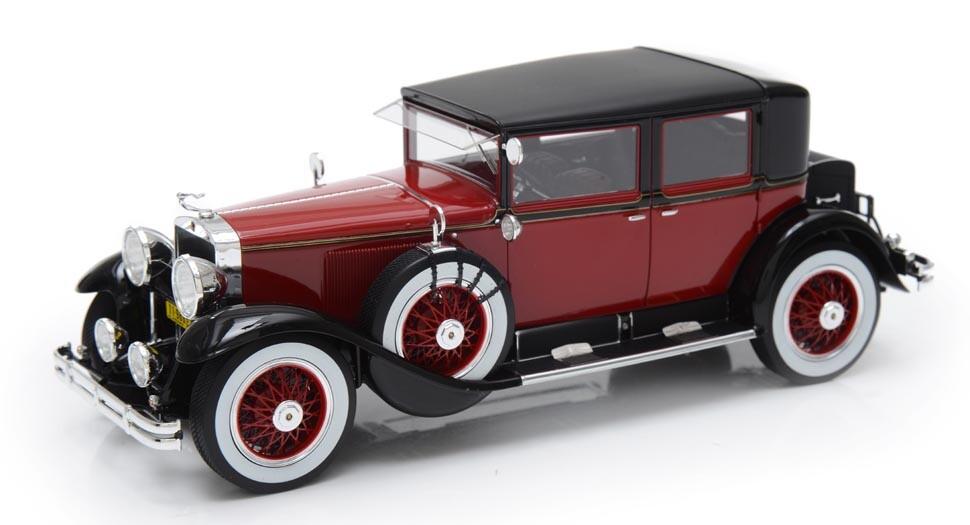 1928 Cadillac Series 341A Al Capone Town Sedan grün-schwarz 1/18 Resine