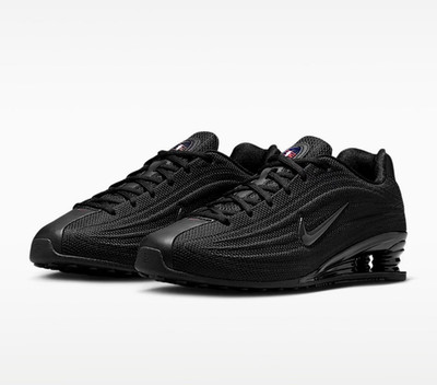 Nike Shox Black Men's Low Top Lace Up Athletic Sneaker Rubber Outsole