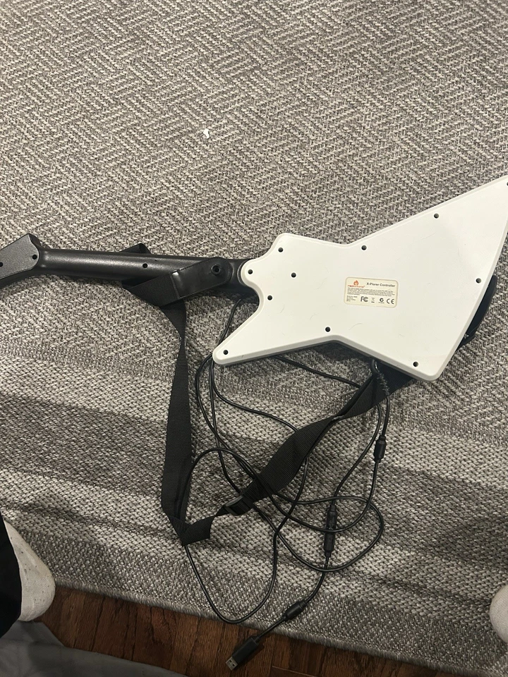 Guitarra Guitar Hero Xplorer Xbox 360 Rojo Octano Probado Funciona Muy bien Con Cable USB Foto 2 de 4