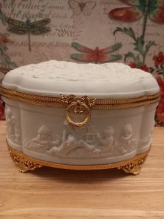 Vintage Coquet Limoges white bisque porcelain trinket box Made in France large