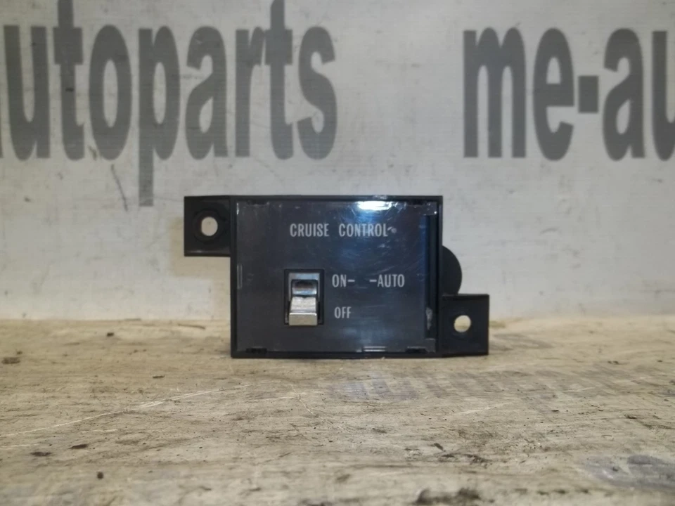 Interruptor de control de crucero 77-92 Cadillac Deville Fleetwood tracción trasera 1617628 75632497 Foto 2 de 4