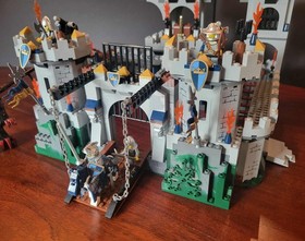 LEGO Castle: King's Castle Siege (7094)