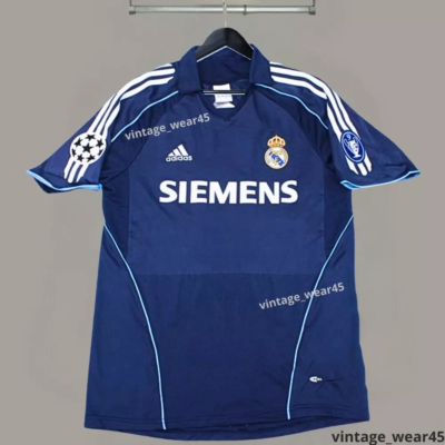 Roberto Carlos #3 Real Madrid 2005/2006 Retro Blue Short Sleeve