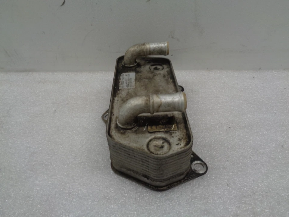 Enfriador de aceite de transmisión Volkswagen CC 2009-2012 02E409061B OEM AK2404214 Foto 4 de 4