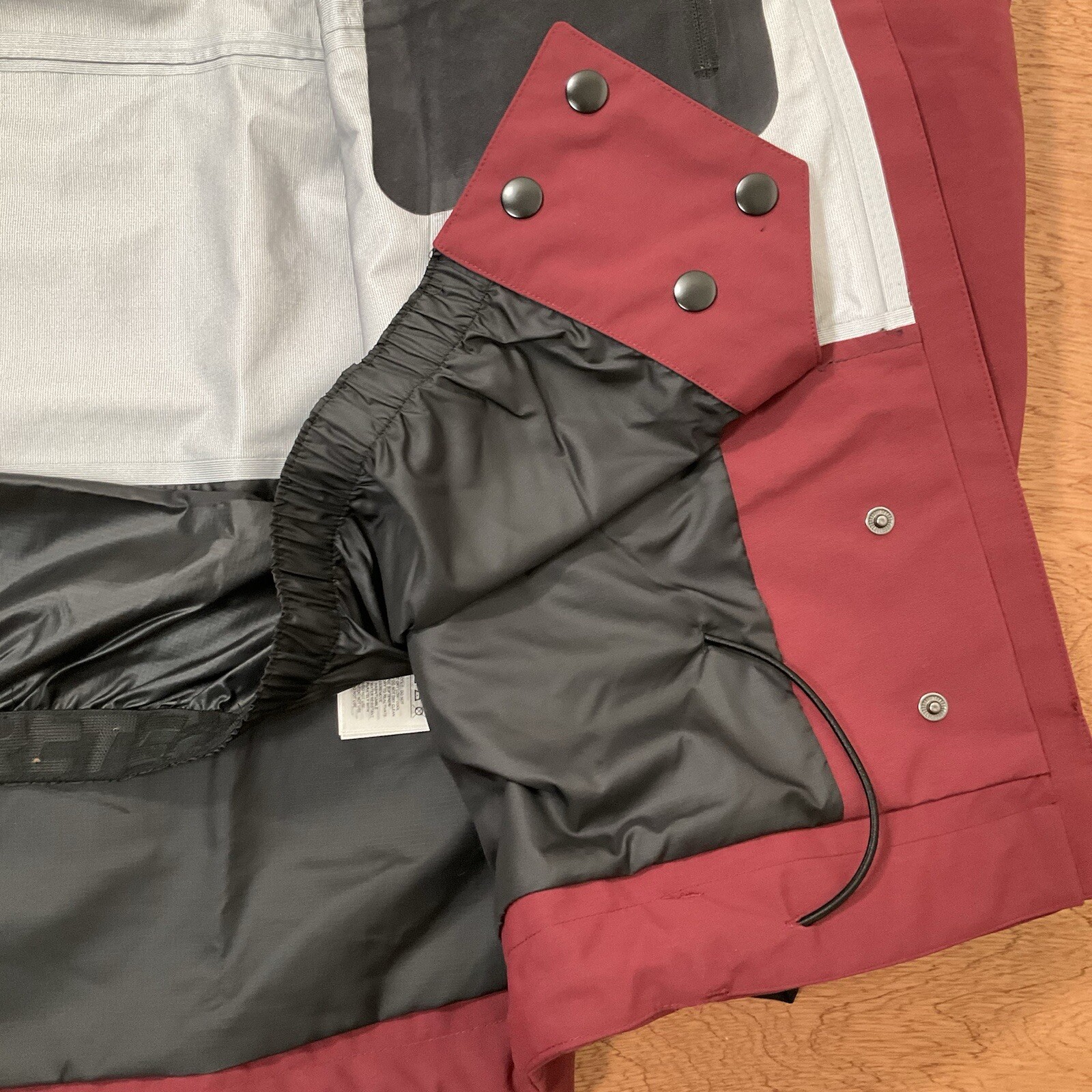 ADIDAS TERREX JACKET Men SMALL Techrock 3 Layer RAIN.RDY Ski Snowboard $500- NEW image 5