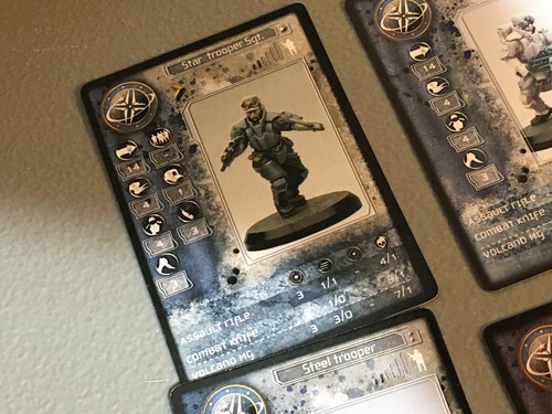 A23382 RACKHAM AT-43 UNA MIXED LOT TROOPERS HEAD BITS + CARDS - Picture 14 of 16