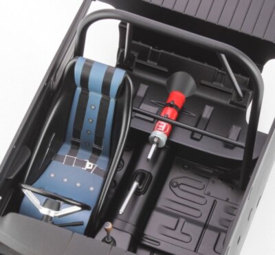 Hasegawa 20749 1/24 Scale Model Car Kit Isuzu Bellett 1600GTR Race