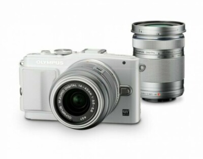 OLYMPUS E−PL6 E-PL6  WHITE Olympus Pen Lite E-PL6 White w. 14-42mm Lens 40-150mm lens Set IS
