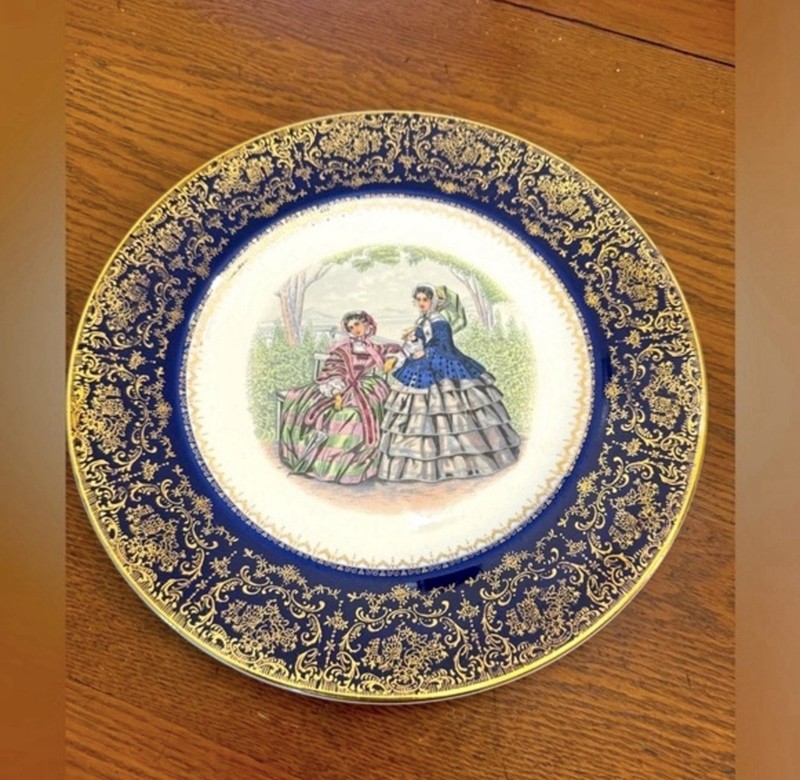 Imperial service plates - 23 karat gold **53U antique plate - Salem china