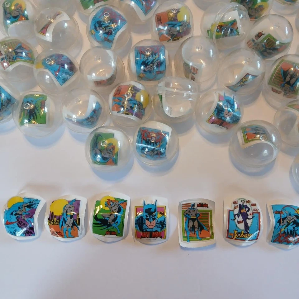 批量 47 件 蝙蝠侠和小丑 Puffy 贴纸 泡泡糖机 塑料蛋奖 — 第 2/4 张图片