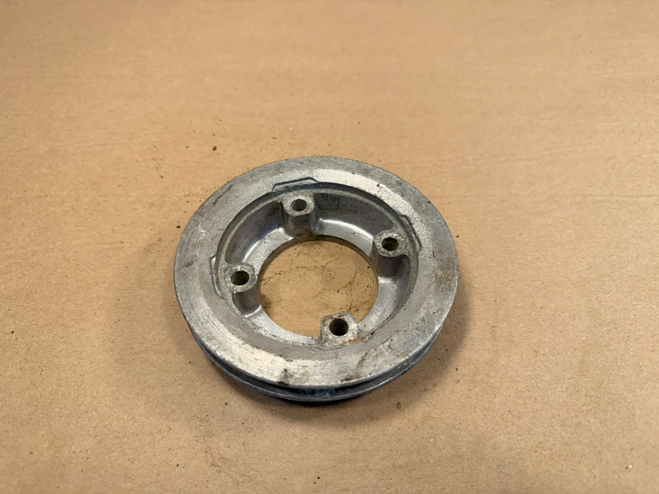 Jaguar XKE E-Type virabrequim polia V única original do fabricante de equipamento original C14589 - Imagem 4 de 4