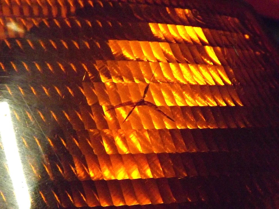 OEM 91-94 Audi 100 CS C4 front right corner turn signal / blinker light lamp FR - Image 3 of 4