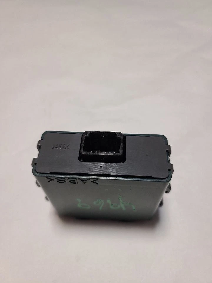 Chassis ECM Suspension TPMS Right Hand Dash Fits 11-17 LEXUS CT200H 621346 - Imagen 2 de 4