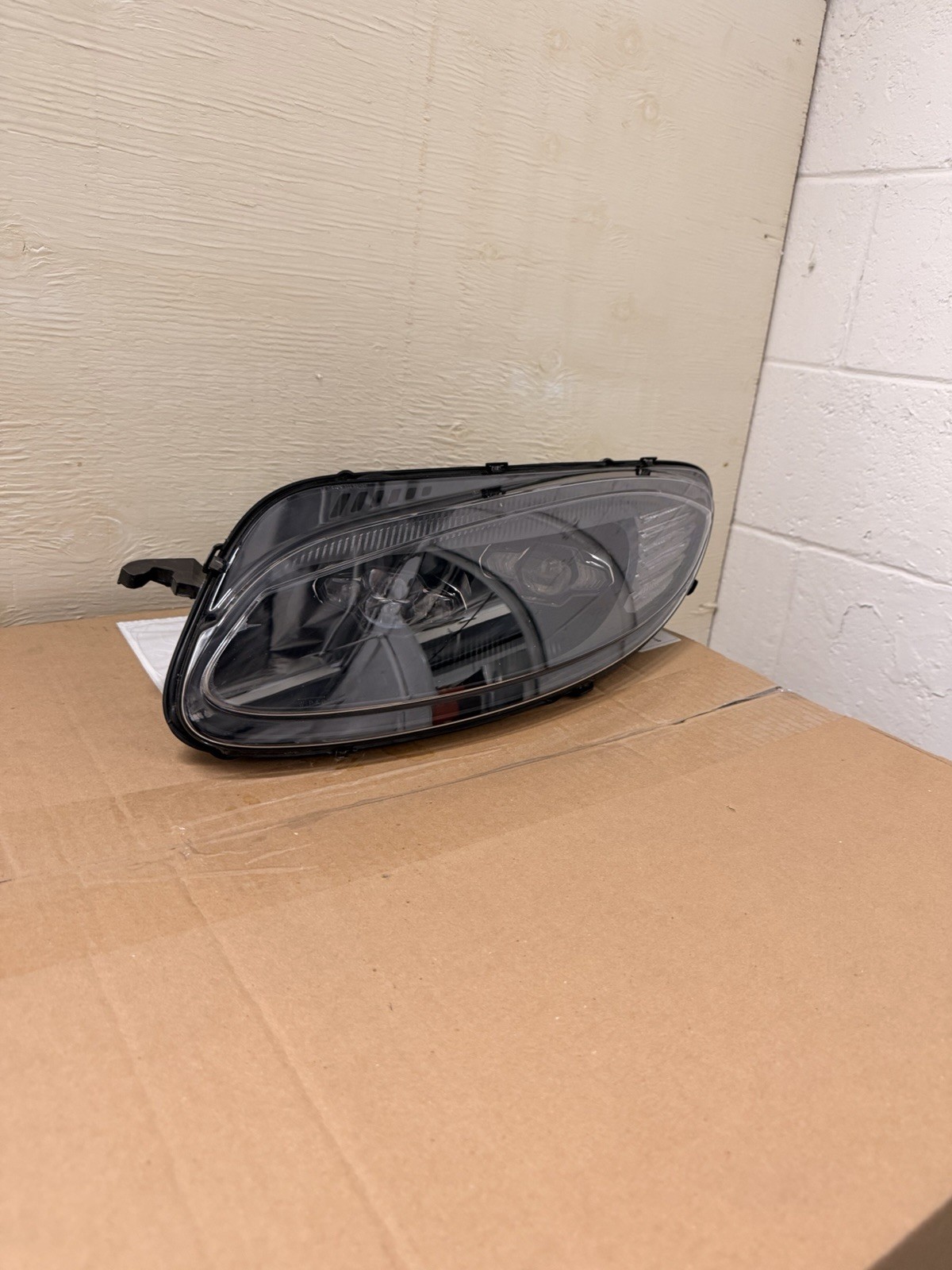 Aston Martin Vantage 2017-2021 Left Headlight