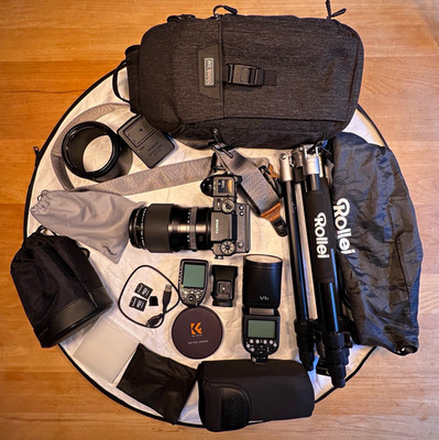 Fujifilm GFX 50S Systemkamera Set mit GF 110mm f/2 Objektiv und Zubehörpaket