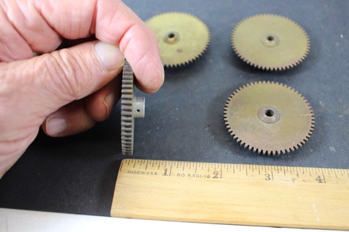 Ingranaggi in ottone diametro 60 denti 1-7/8" 4 pezzi - Foto 4 di 5