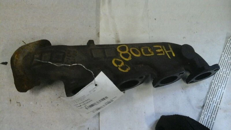 Ford E350SD 2013 furgoneta colector de escape conductor 8-330 5,4 litros con válvula EGR  Foto 3 de 4