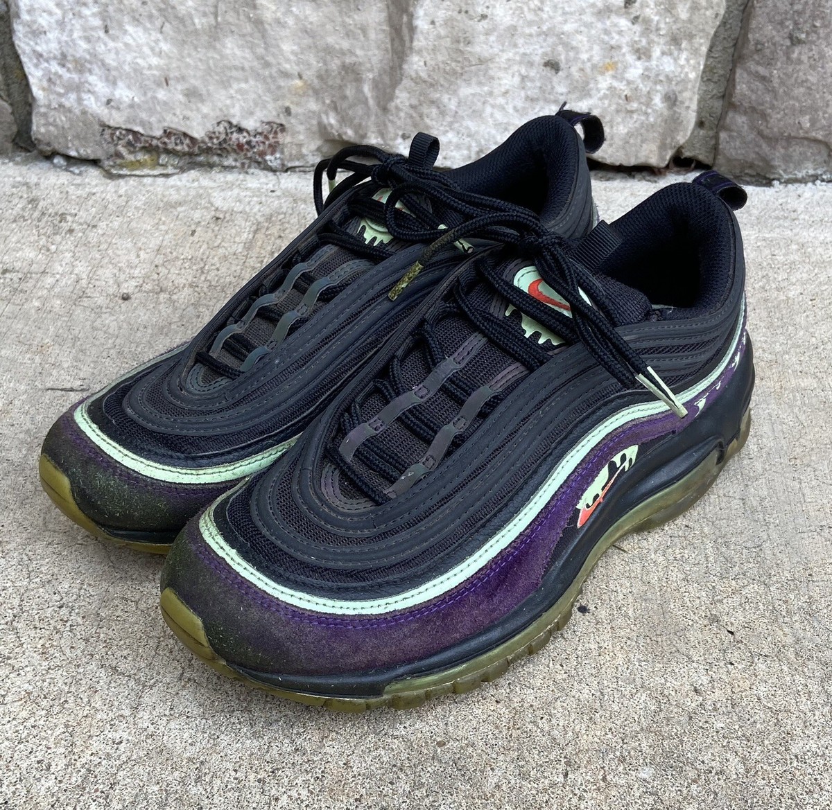 air max 97 halloween on feet