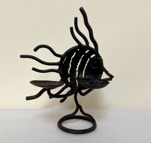 Metal Fish Candle Holder - Picture 3 of 7