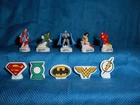 JUSTICE LEAGUE Figurines & Logos Set of 10 Mini Porcelain Figures French FEVES