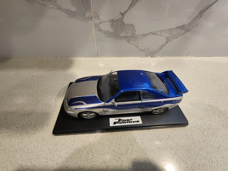Nissan Skyline GT-R R33 personalizado Fast and Furious Tokyo Drift escala 1:24 Foto 3 de 4