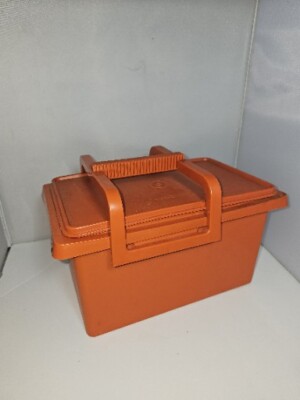 Tupperware ice-cream keeper with handle 