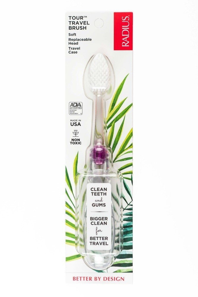 Зубная щетка Radius Tour Travel Soft 1 Brush 2190₽