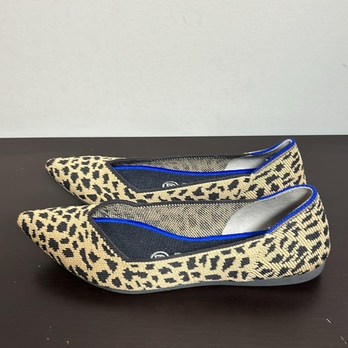 ROTHYS The Point Leopard Desert Cat Shoe Retired Animal Print Slip On Flat Sz 6 View 3