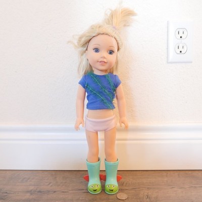 American Girl FGD40 Play Doll - Wellie Wishers Camille Missing skirt