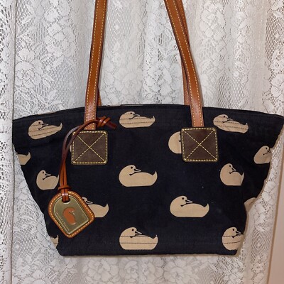 DOONEY & BOURKE wonder duck Khaki Mallard On Black HOT PINK In
