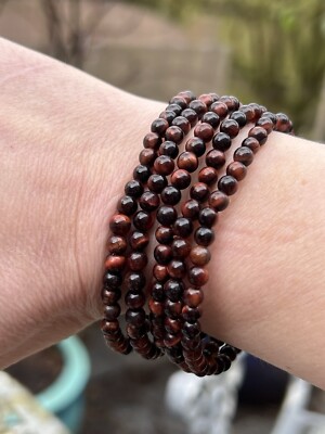 Rote Tiger / Tigerauge Kristall Perlen Armband 4 mm / anregende Motivation AAA+