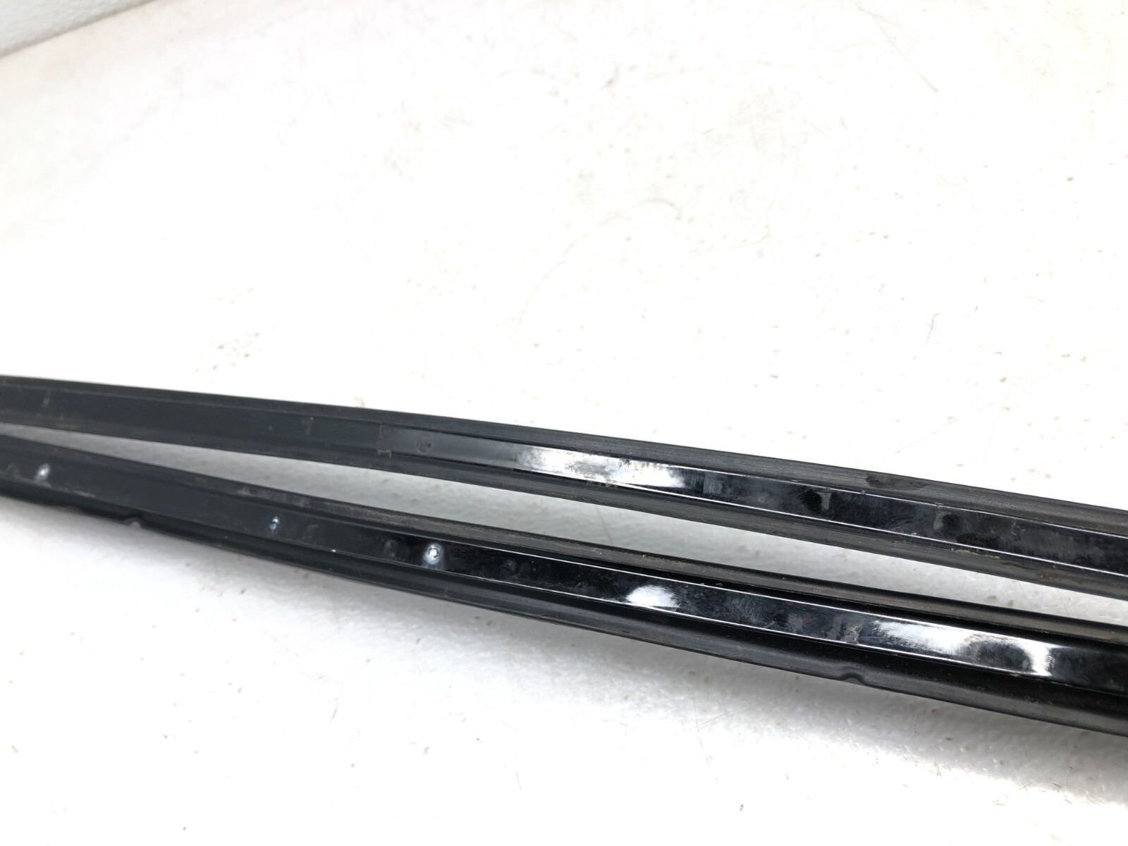 2014-2018 BENTLEY FLYING SPUR FRONT WINDSHIELD A PILLAR REVEAL MOLDING PAIR OEM.