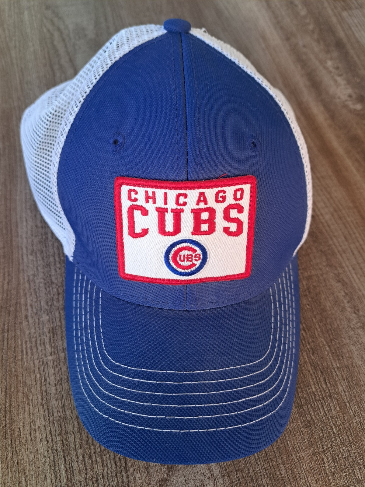 Chicago Cubs MLB Team Logo Adjustable Mesh Snapback Cap for Men OSFA