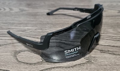 SMITH Momentum Sunglasses Kit Black Frame Chromapop Lens Includes Clear Lens